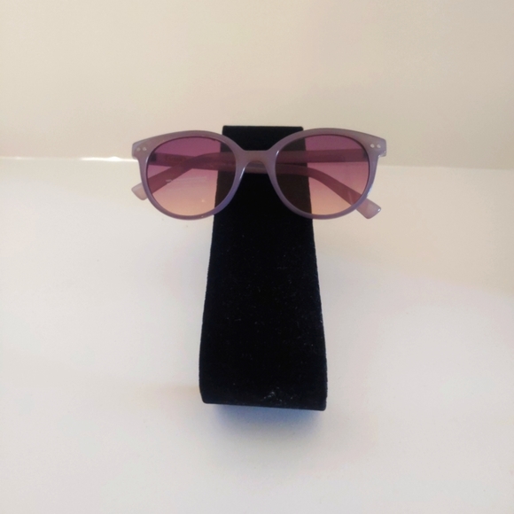 J. Crew Accessories - NWT J Crew Women's Sunglasses Lavender, Pale Purple Color. One Size.